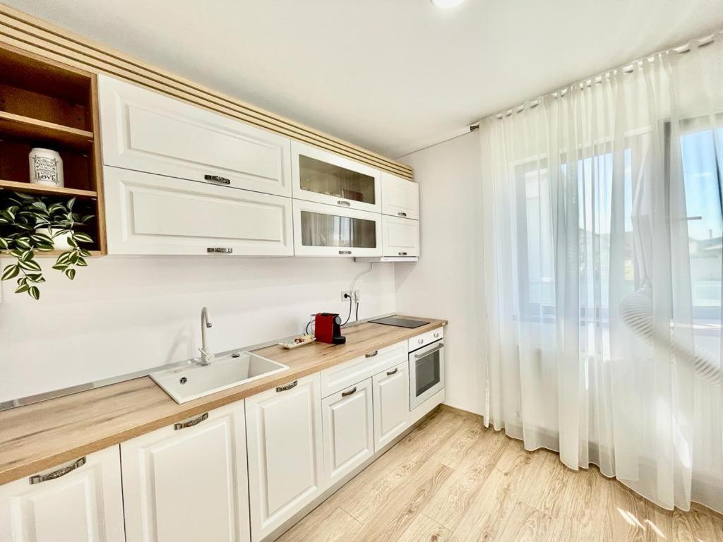 Residence Odaile #6 Otopeni Bagian luar foto